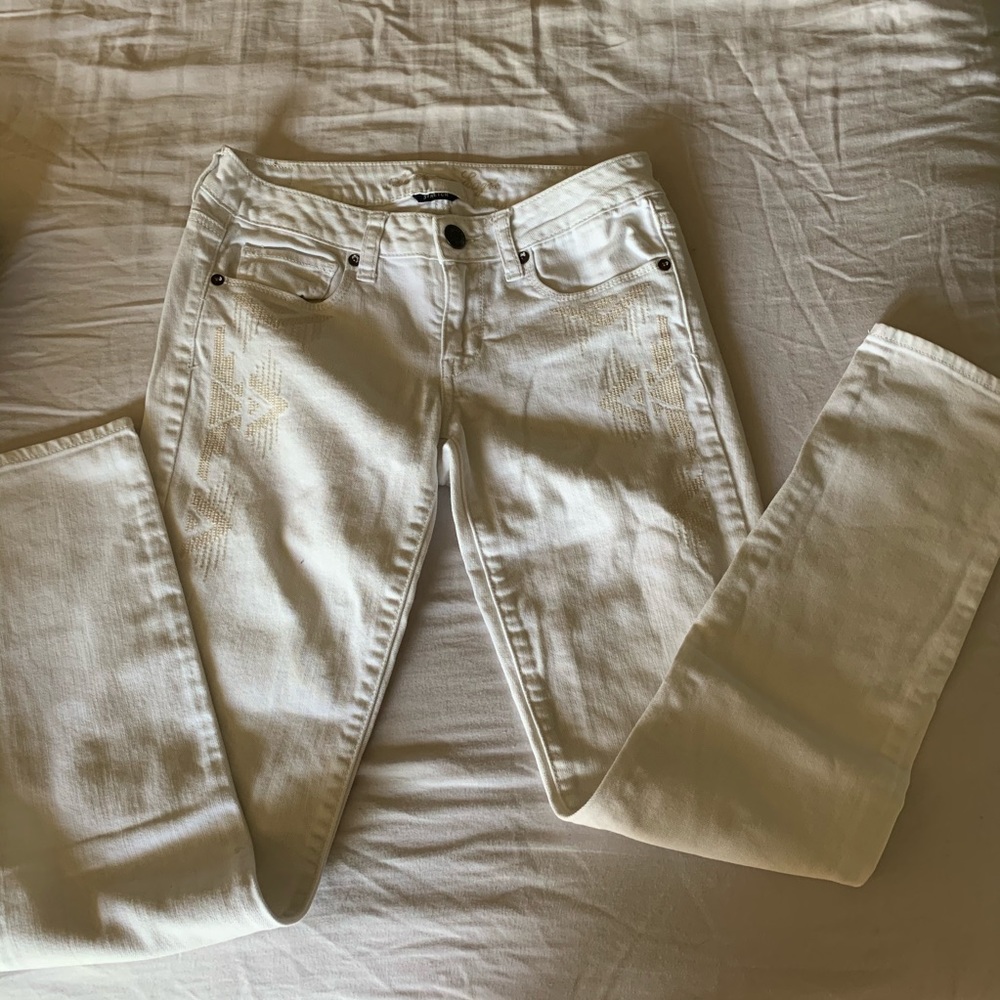 American Eagle white skinny jeans